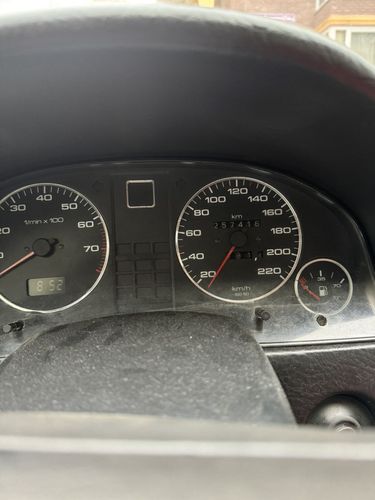 Audi 80