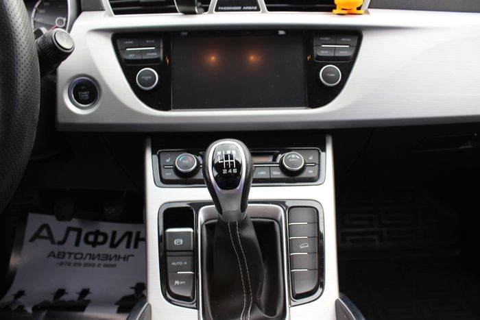 Geely Atlas I 2020 Белый