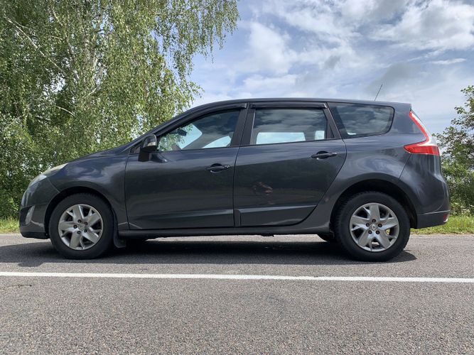 Renault Grand