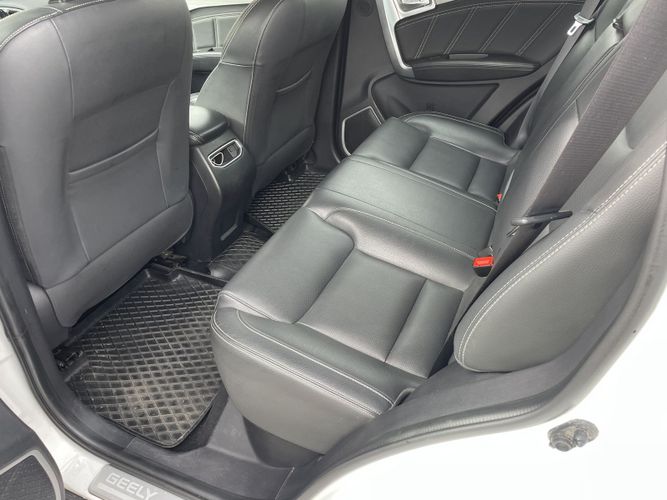 Geely Emgrand X7
