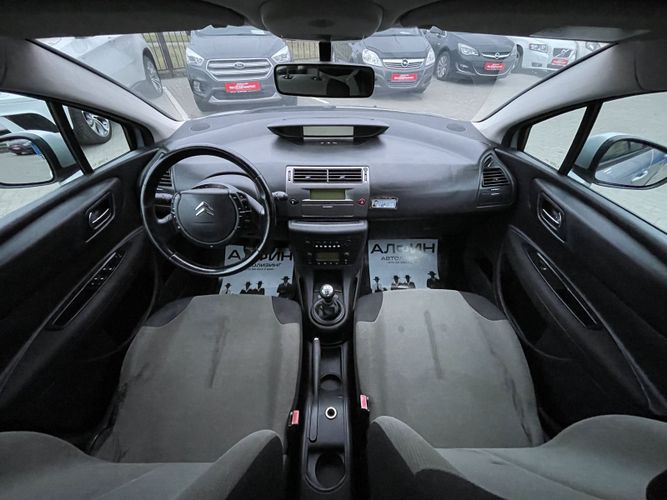 Купить Citroen C4 в кредит от 285 руб/мес