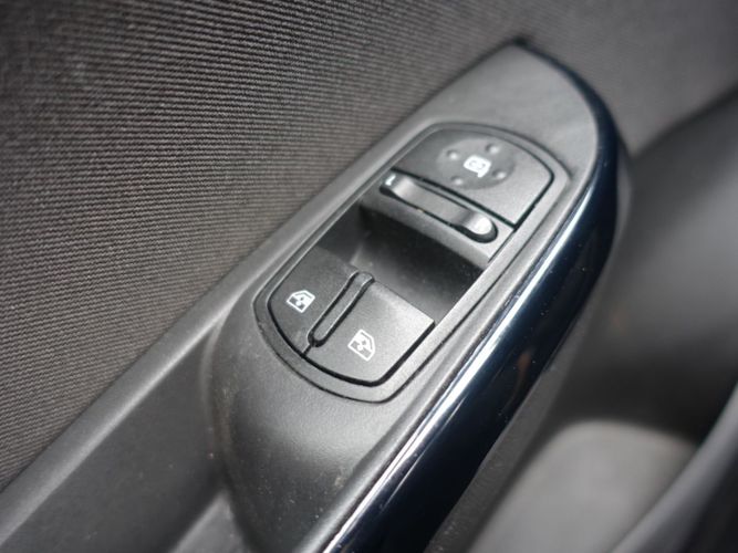 Opel Corsa E (2018)