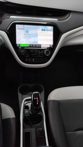 Chevrolet Bolt, Premier