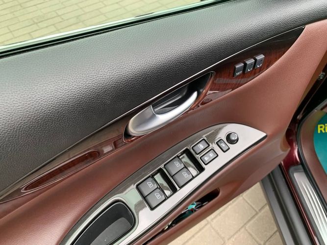 Купить Infiniti QX50 в кредит от 1125 руб/мес