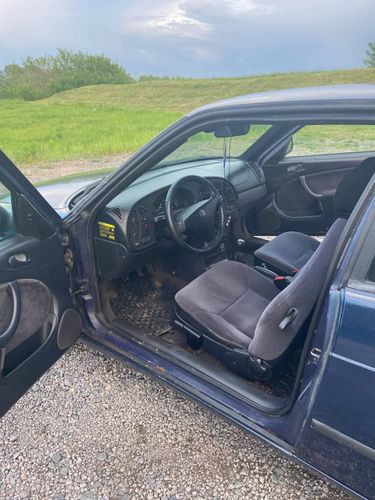 Saab 900